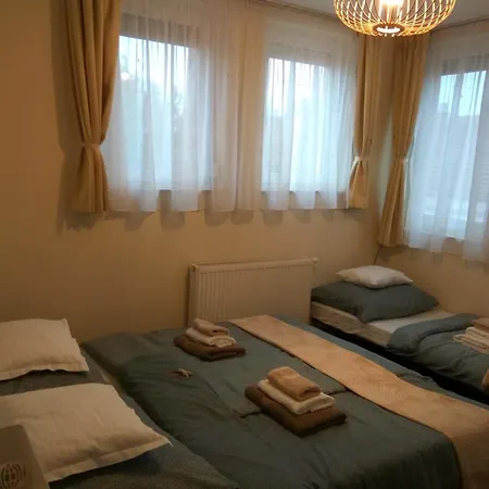 Maya Apartment *